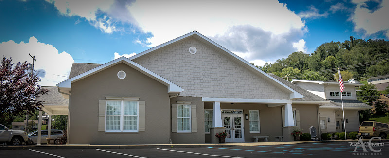 funeral home near me Amos Carvelli Funeral Home