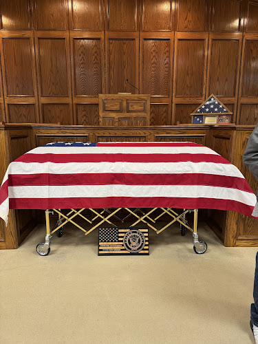 funeral home near me Barnes-Friederich & Pope Funeral Home