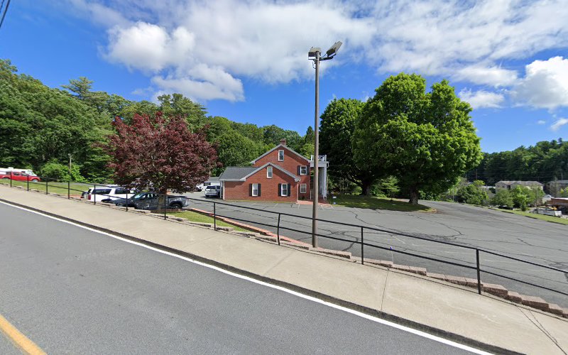 funeral home near me Barney Hampton Funeral & Cremation Service Inc