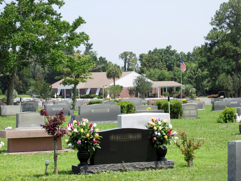 funeral home near me Bayview Fisher-Pou Chapel & Bayview Memorial Park