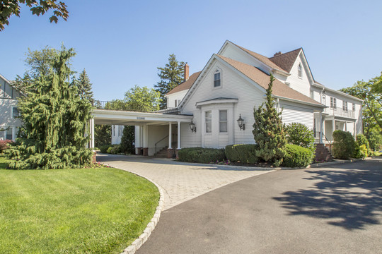 funeral home near me Becker Funeral Home