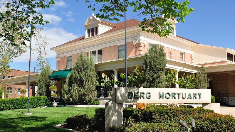 funeral home near me Berg Mortuary