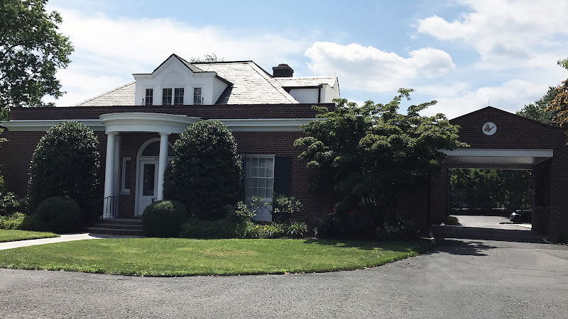 funeral home near me Bradley, Smith & Smith Funeral Home