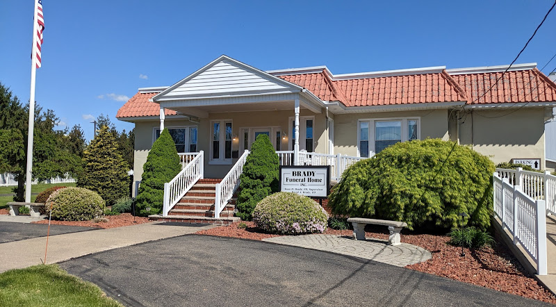 funeral home near me Brady Funeral Home, Inc.