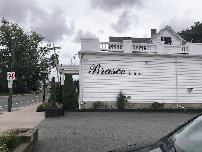 funeral home near me Brasco Memorial Chapels
