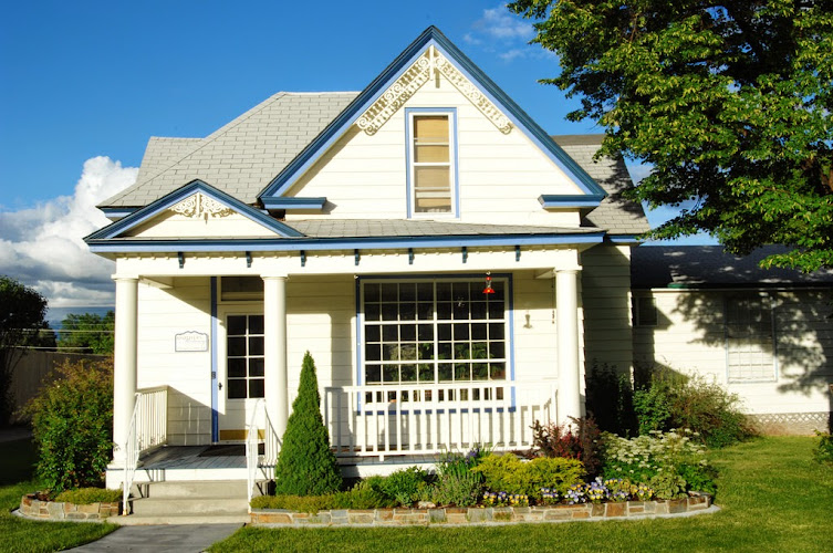 funeral home near me Brothers Mortuary & Crematory