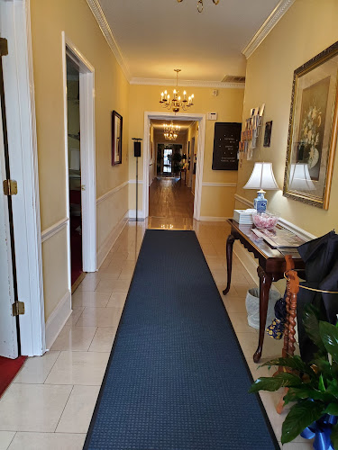 funeral home near me Cain-Calcutt Funeral Home & Palmetto Crematory