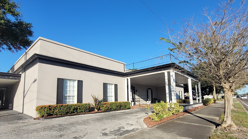 funeral home near me Carey Hand Colonial Funeral Home