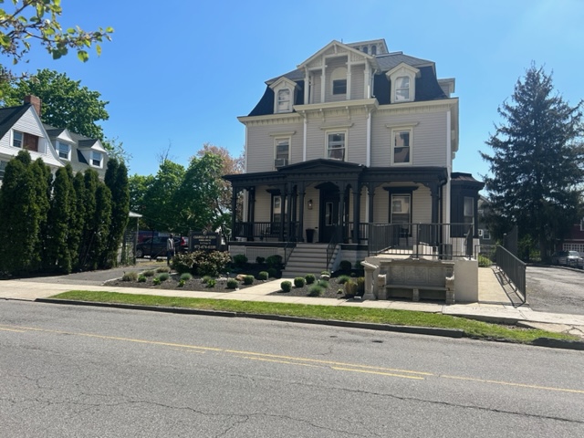 funeral home near me Chapels Of Eden