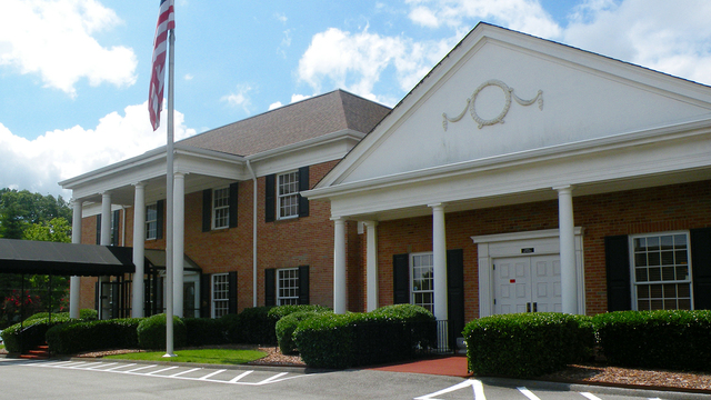 funeral home near me Chattanooga Funeral Home, Crematory & Florist - East Chapel