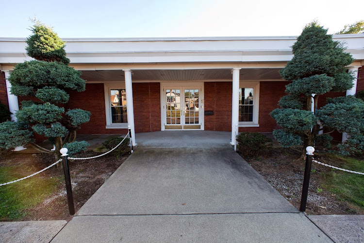 funeral home near me Colonial Funeral Home