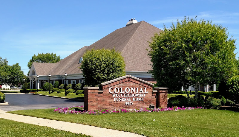 funeral home near me Colonial-Wojciechowski Funeral Home