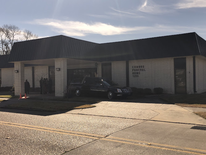 funeral home near me Combre Funeral Home