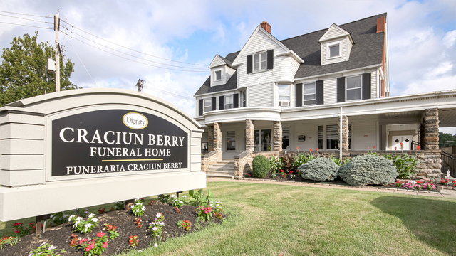 funeral home near me Craciun Berry Funeral Home