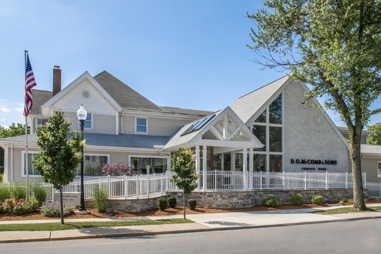 funeral home near me D.o. Mccomb & Sons Funeral Homes - Lakeside Park