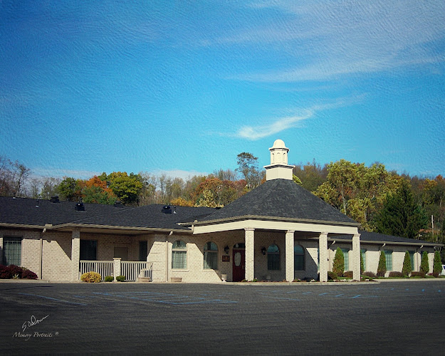 funeral home near me Davis Funeral Home And Onsite Crematory