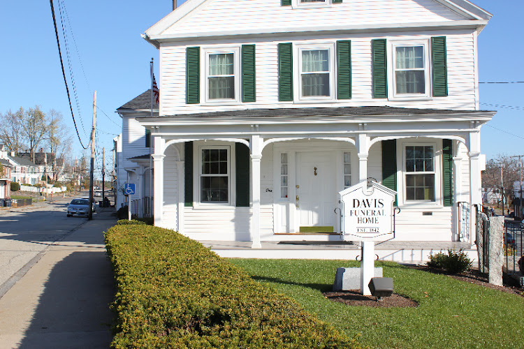 funeral home near me Davis Funeral Home, Llc