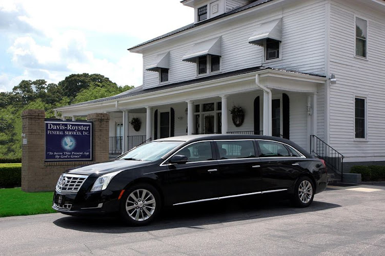 funeral home near me Davis-Royster Funeral Service, Inc.