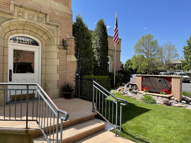 funeral home near me Dokken-Nelson Funeral Service