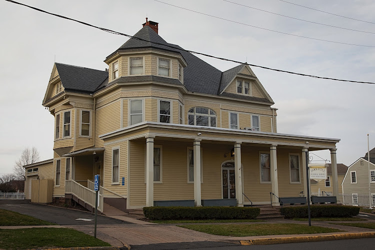 funeral home near me Doolittle Funeral Service Inc