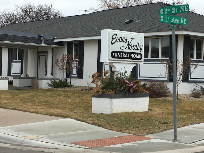 funeral home near me Evans-Nordby Funeral Homes - Osseo