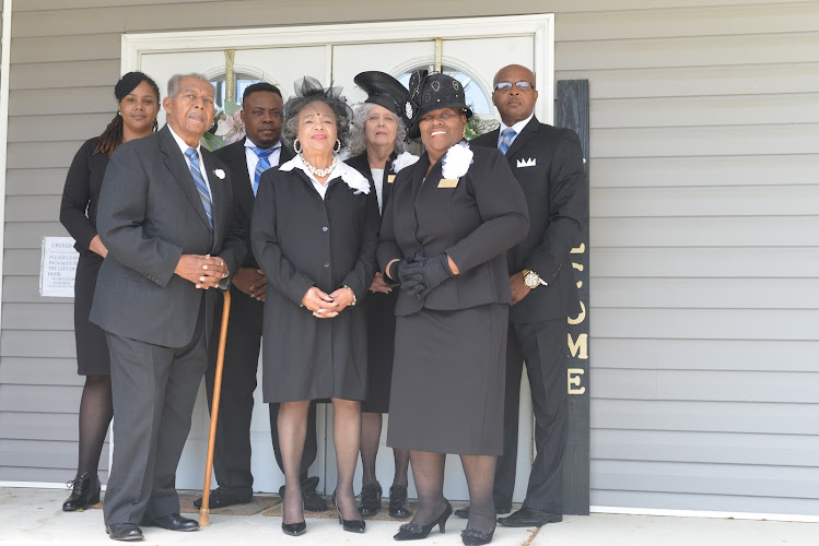 funeral home near me Family Funeral Home And Cremation Services Llc
