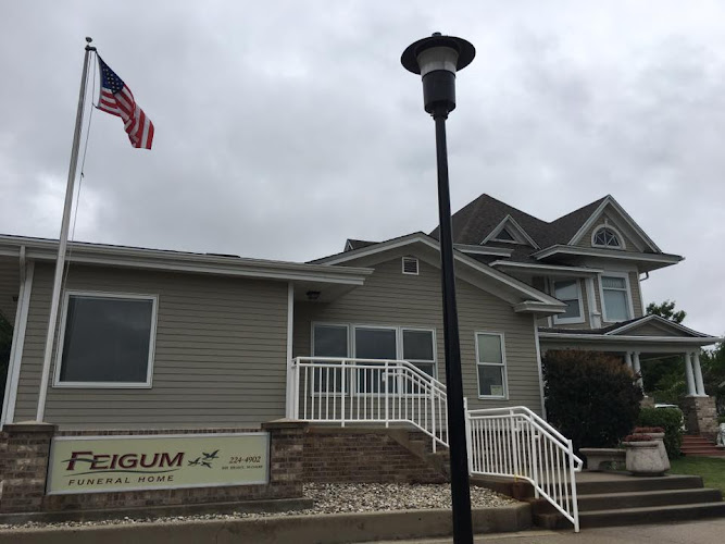 funeral home near me Feigum Funeral Home