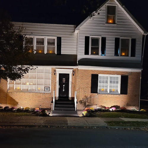 funeral home near me Fennell & Blue Funeral Chapel