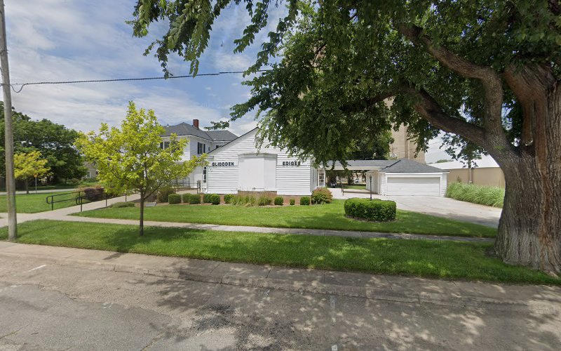 funeral home near me Glidden-Ediger-Wiggins Funeral Home