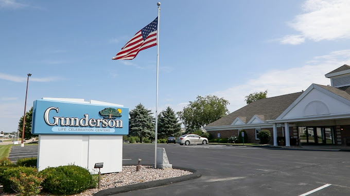 funeral home near me Gunderson Funeral Home - Stoughton
