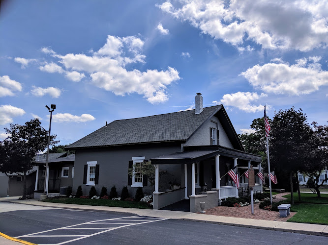 funeral home near me Hale-Sarver Funeral Home Inc
