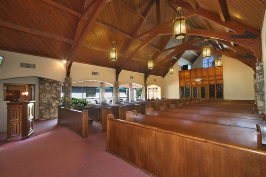 funeral home near me Halverson, Stone & Myers Mortuary