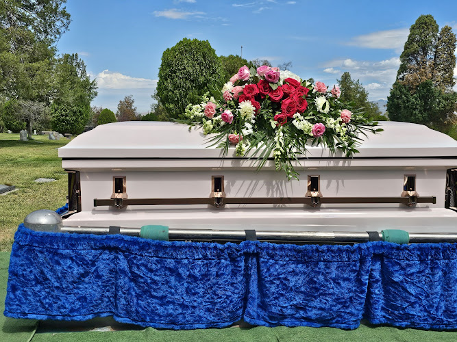 funeral home near me Holbrook Mortuary