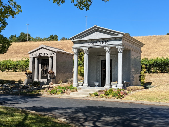 funeral home near me Holy Sepulchre Cemetery