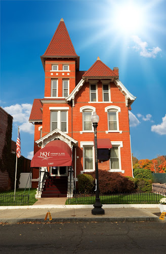 funeral home near me Howard K. Hill Funeral Services