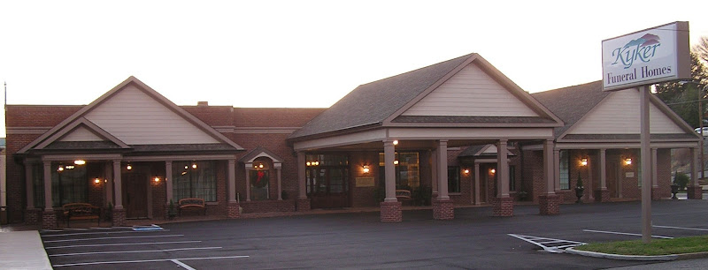 funeral home near me Kyker Funeral Home