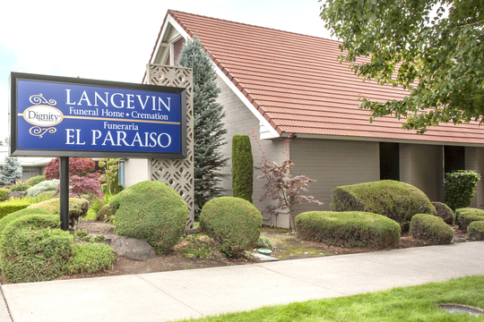 funeral home near me Langevin El Paraiso Funeral Home