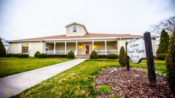 funeral home near me Latham Funeral Home