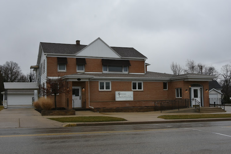 funeral home near me Lazarczyk Family Funeral Homes - Lake Geneva