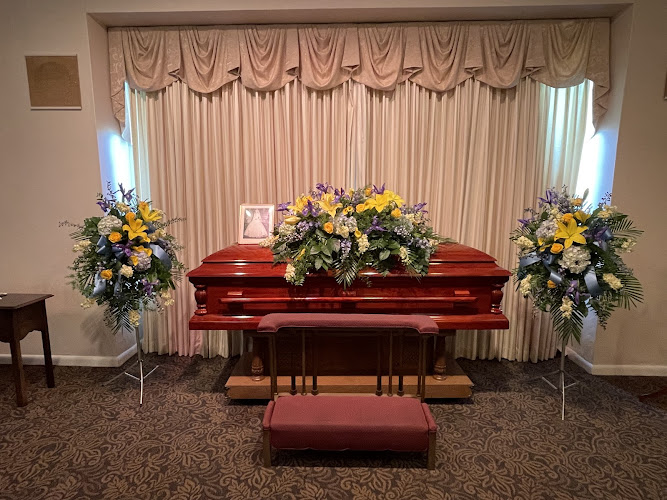 funeral home near me Leete Stevens Enfield Chapels & Crematory