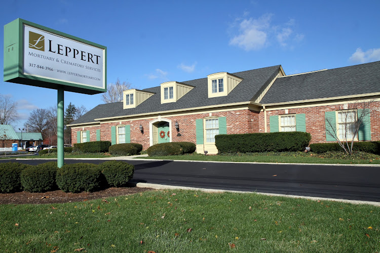 funeral home near me Leppert Mortuary & Crematory Services