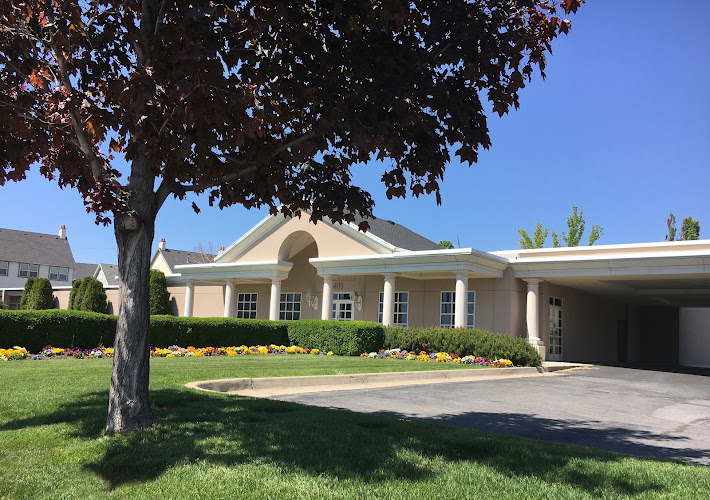 funeral home near me Lindquist's Kaysville Mortuary