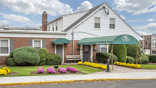 funeral home near me Mack Memorial Home