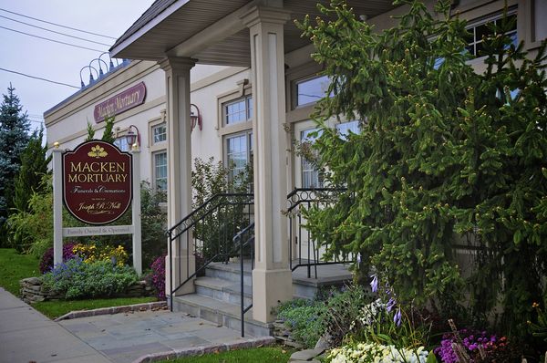 funeral home near me Macken Mortuary, Inc. - Island Park