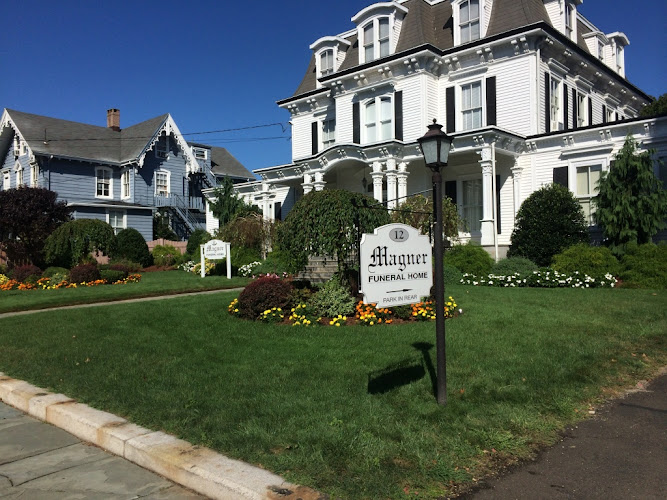 funeral home near me Magner Funeral Home Inc