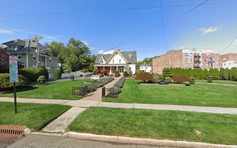 funeral home near me Martin's Home For Service Inc