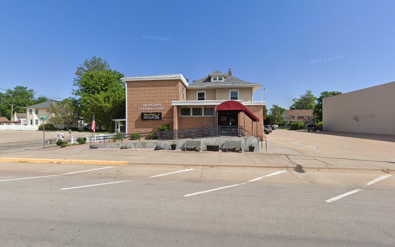 funeral home near me Mc Kown Funeral Home Inc