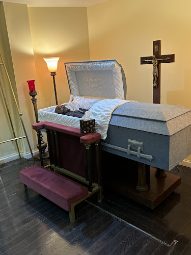 funeral home near me Miles Funeral Home, Inc