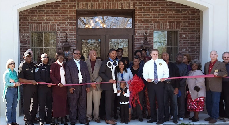 funeral home near me Mk Dixon Funeral Home