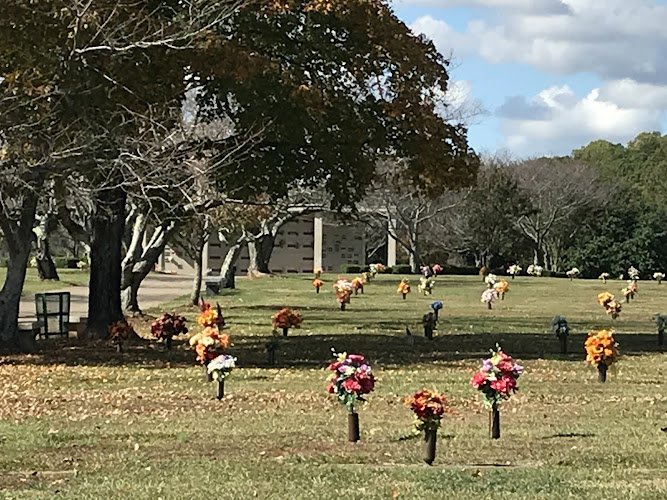 funeral home near me Montlawn Memorial Park, Funeral Home & Cremations